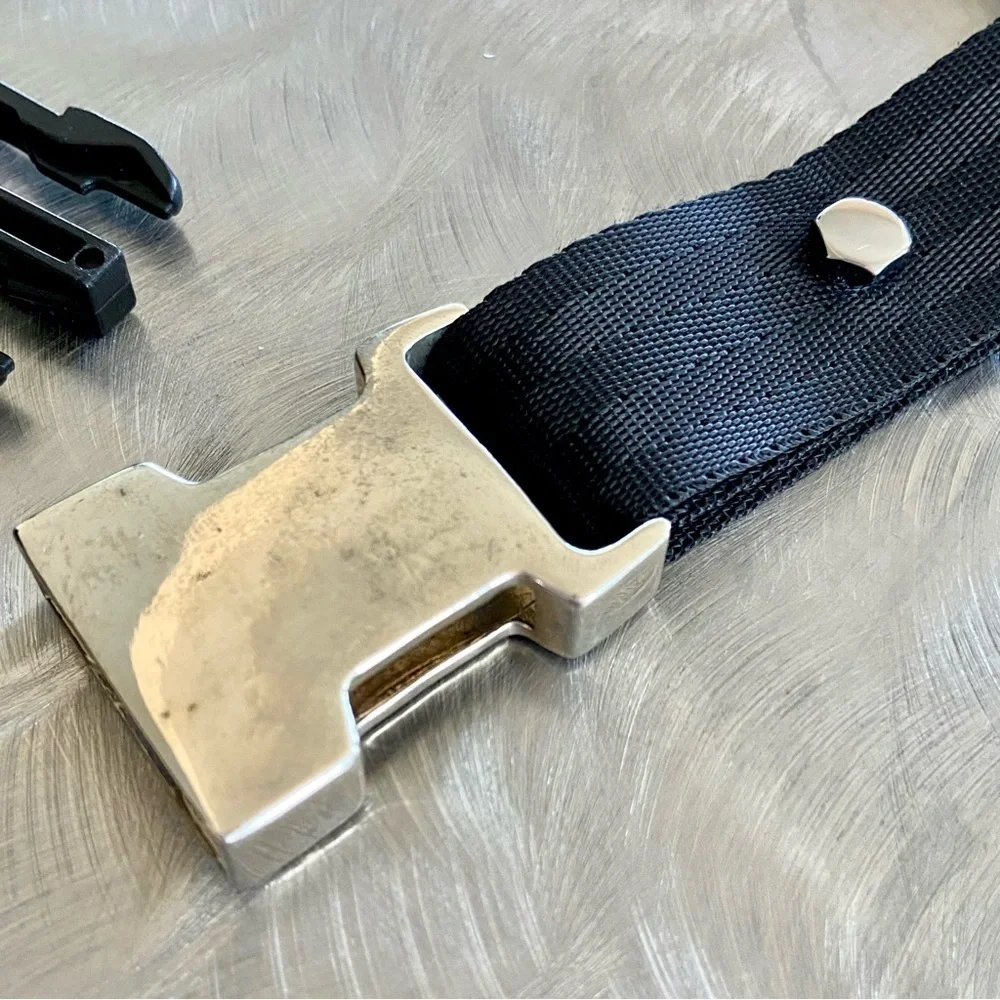 BOND HARDWARE Seatbelt Statement Industrial Buckle Belt